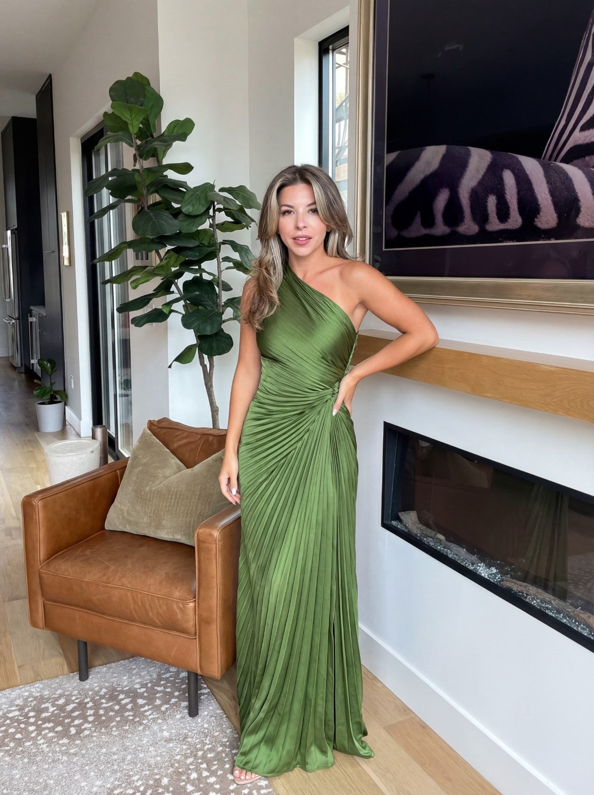 Aurelia | Ein-Schulter Faltenkleid für Damen
