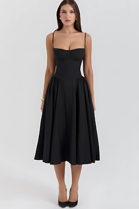 "NOVA | Korsettkleid" can be rewritten as "NOVA | Korsett Dress".