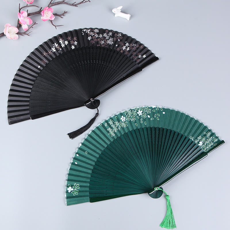 Faltbarer Buddha Handfächer mit Kirschblüten-Design, Sakura und Kamelie, aus Seide und Bambus, 21 cm