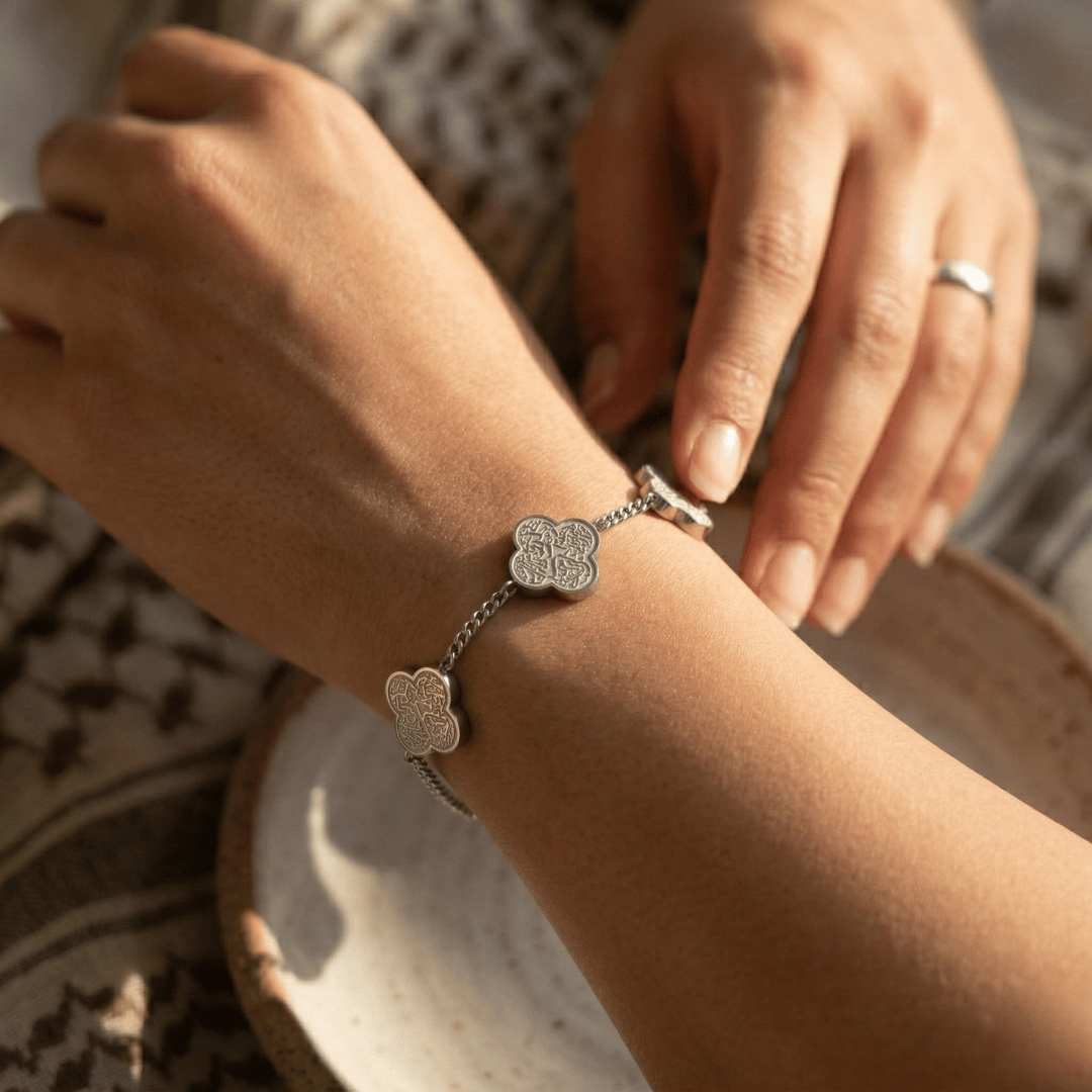 Lunavira™ - Elegantes Armband