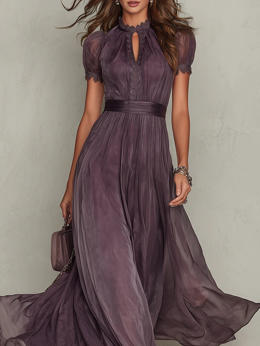Flavia | Langes lila Kleid mit Schlüssel-Ausschnitt" can be rewritten as:

"Flavia | Elegantes lila Maxikleid mit Schlüssel-Ausschnitt