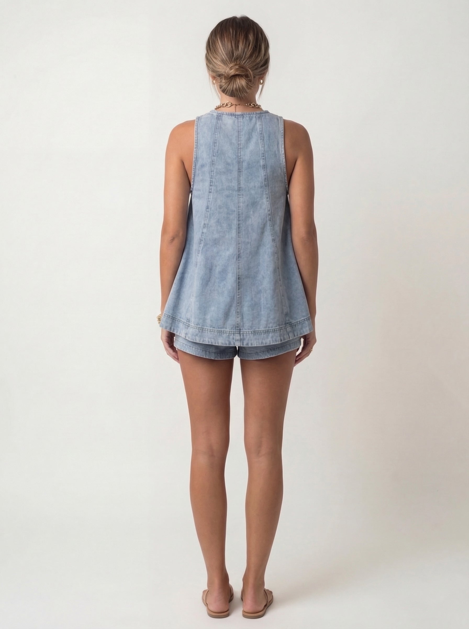 Zweiteiliges Jeans-Outfit