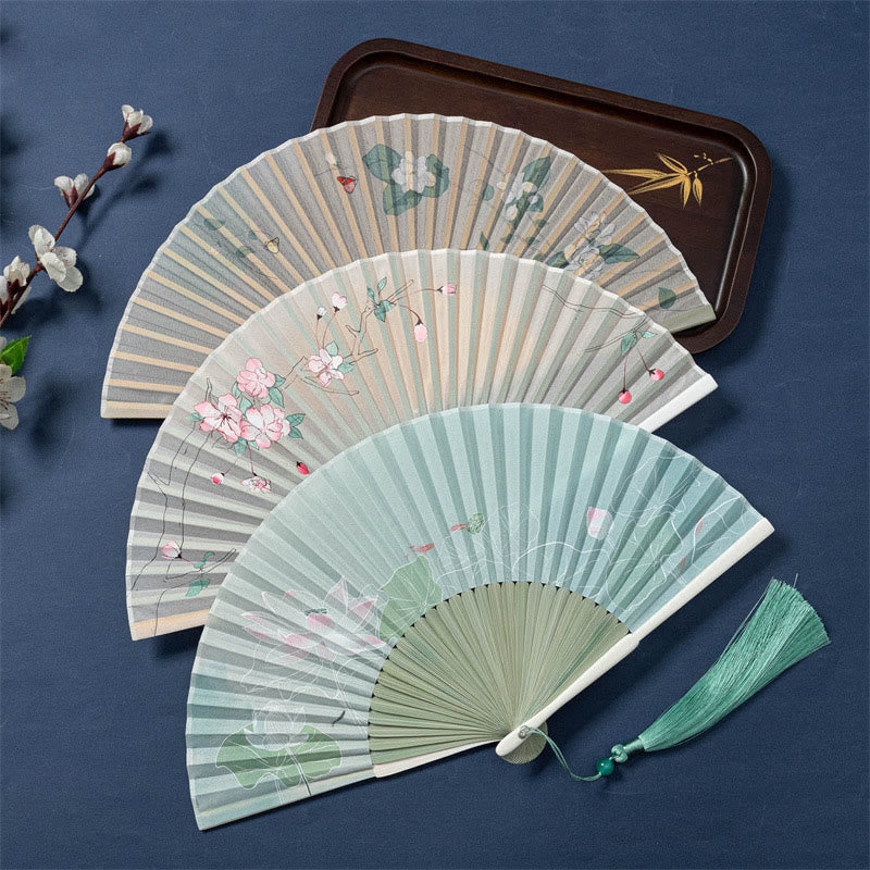 Faltbarer Handfächer aus Seide und Bambus mit Buddha-Motiven, Lotus, Begonie, Blume und Jasmin – 21 cm