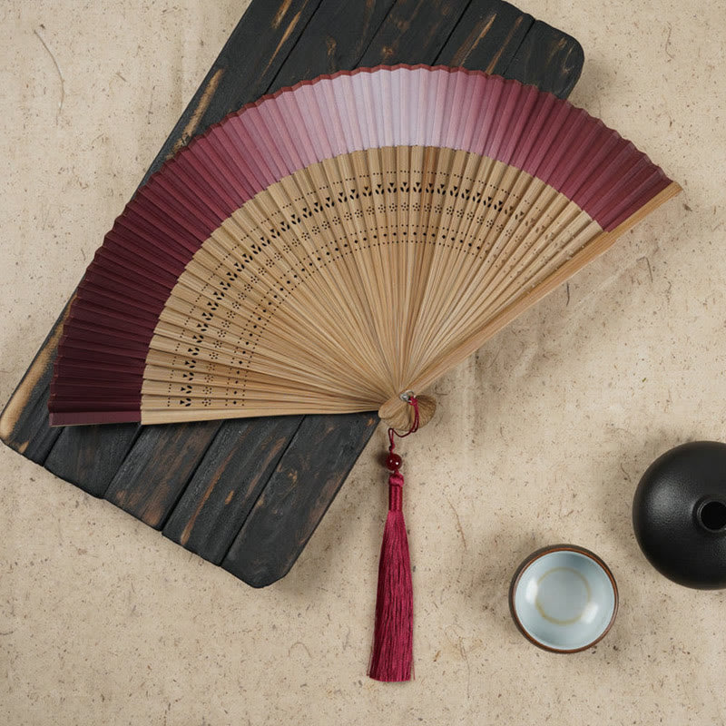 Praktischer Bambus-Faltfächer mit Buddha-Steinen, einfarbigem Farbverlauf und filigraner Gravur