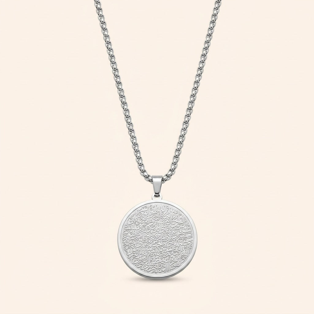 Callista™ - Elegante Halskette mit Gravur
