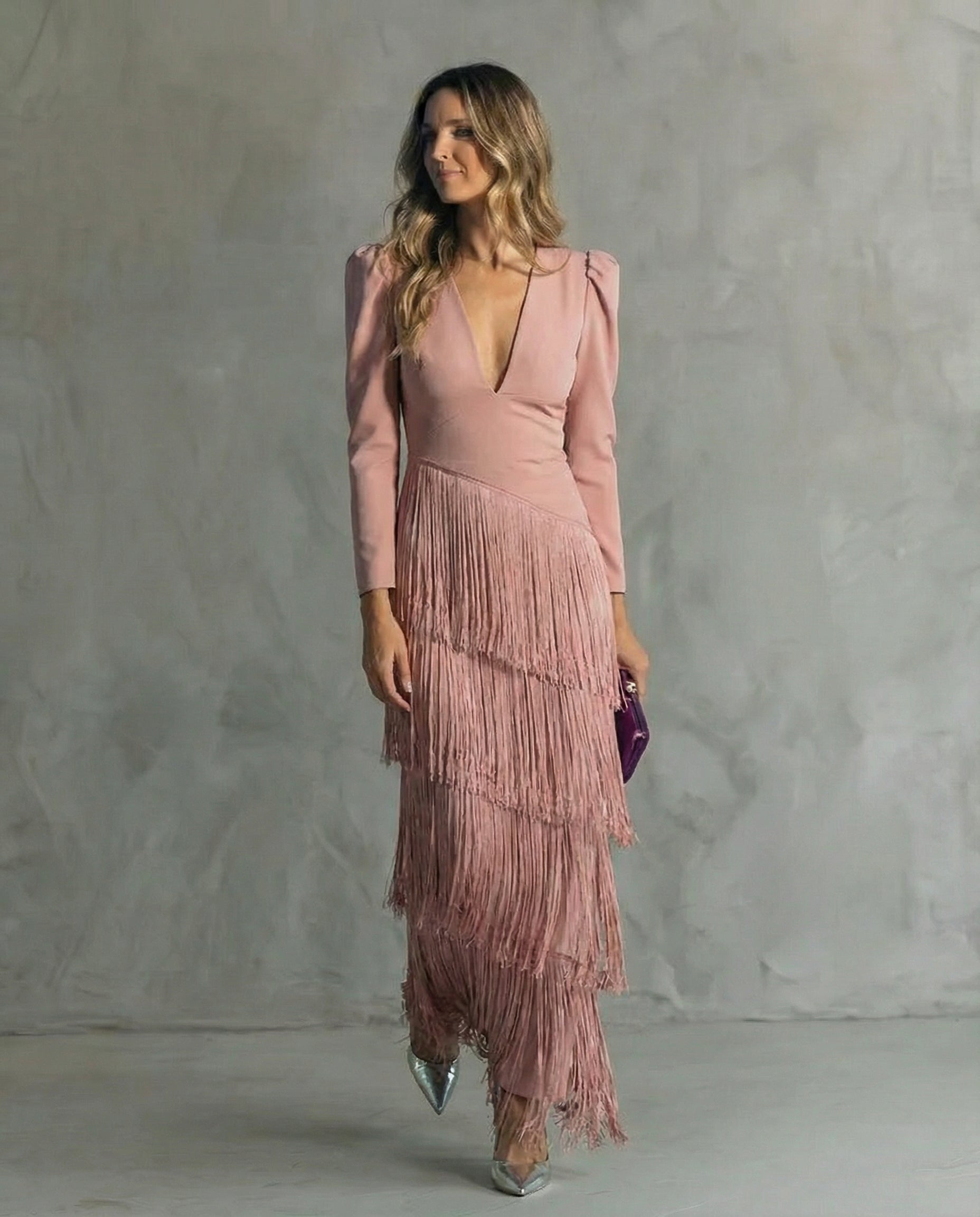 Chiara | Stilvolles Kleid mit Fransenärmeln