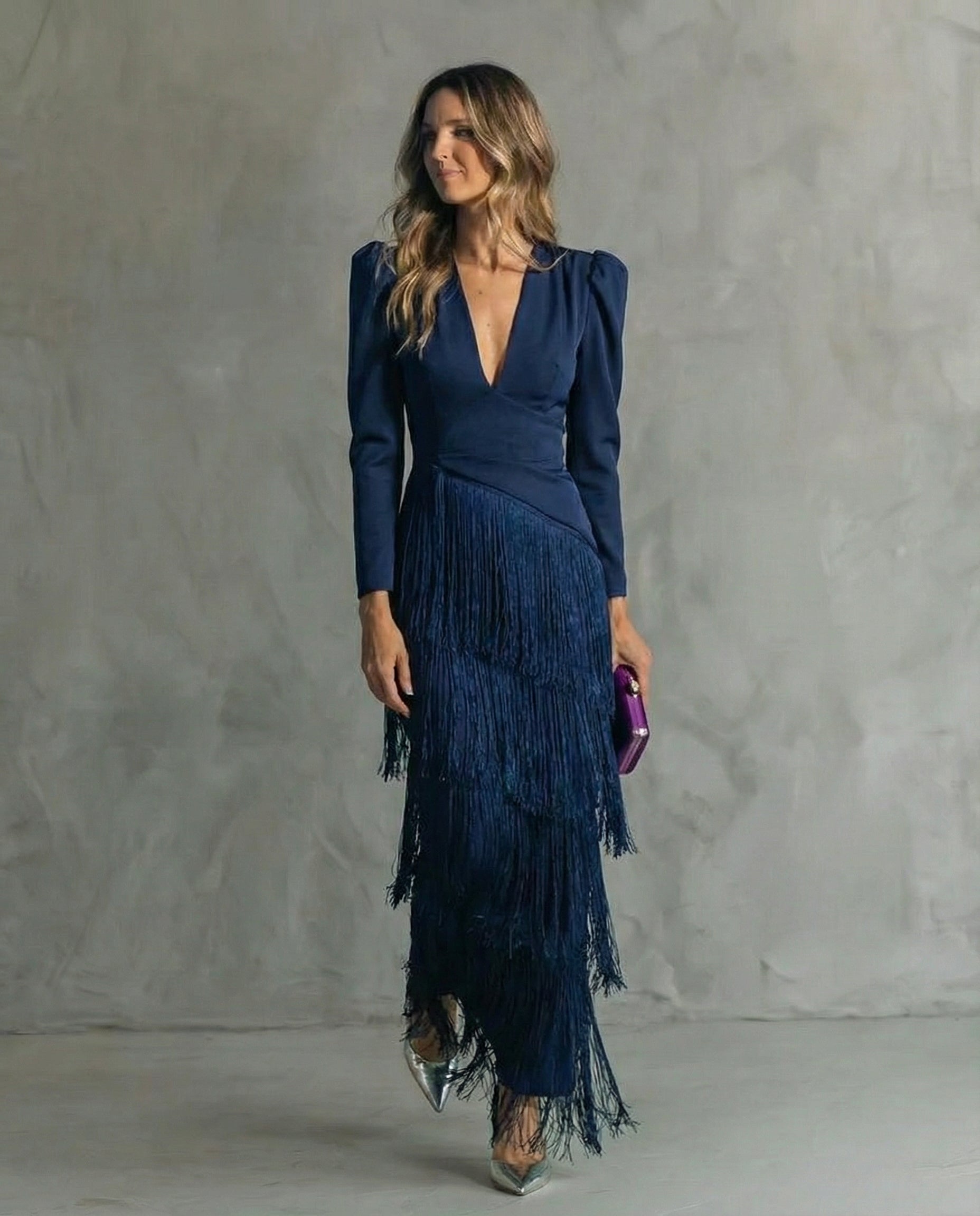 Chiara | Stilvolles Kleid mit Fransenärmeln